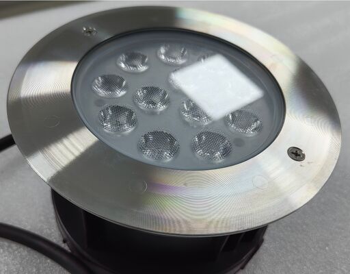 RGB цветопеременные светодиодные бассейнные фонари IP68 водонепроницаемый с углом луча 60 градусов Подводные решения освещения